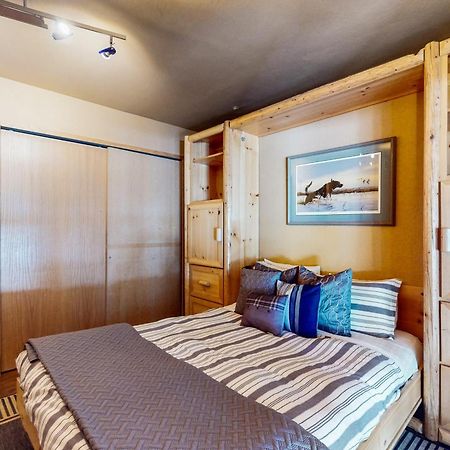 Tastefully-Updated, Classic Tahoe Family Home Truckee Dış mekan fotoğraf