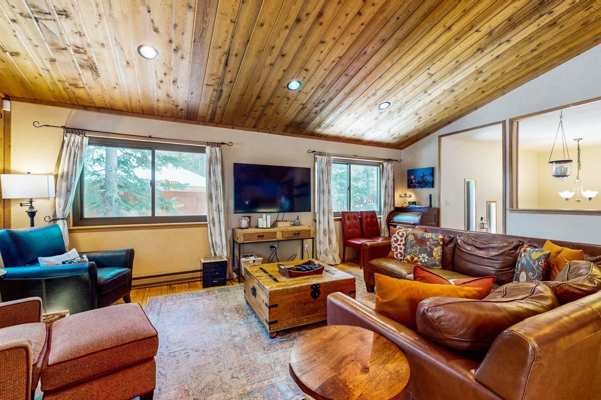 Tastefully-Updated, Classic Tahoe Family Home Truckee Dış mekan fotoğraf
